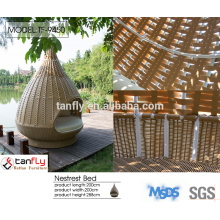 large round rattan wicker daybed outdoor lounge furniture